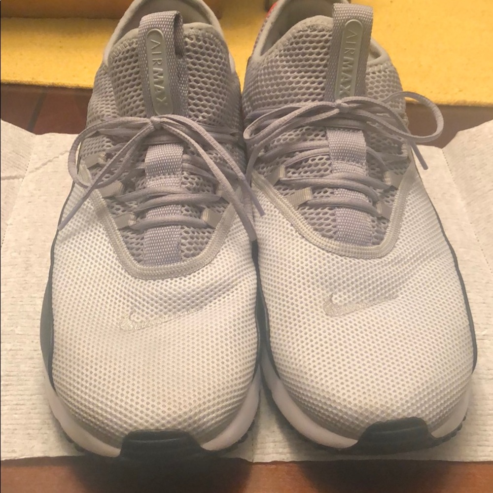 Nike Air MAX size 12